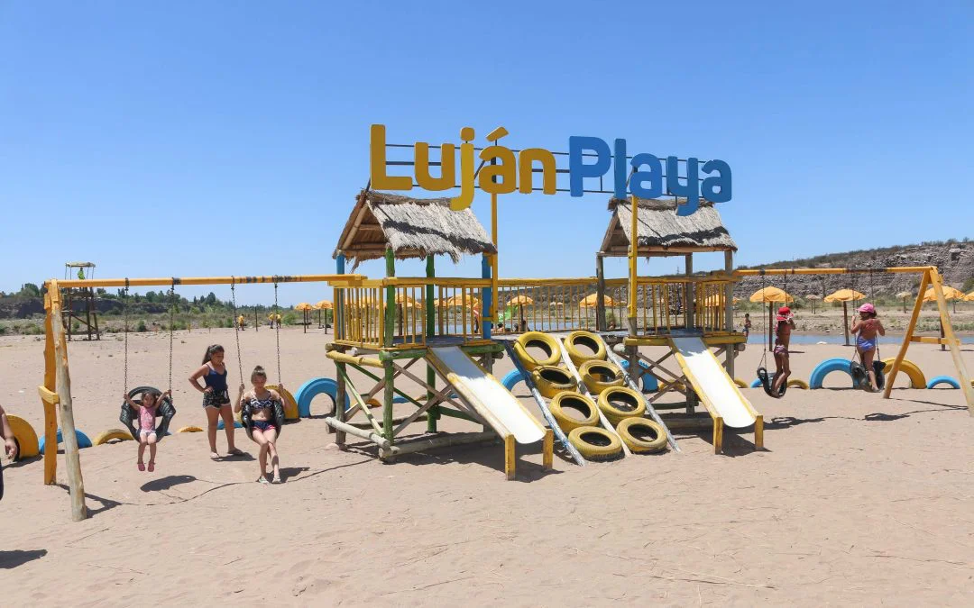 LUJAN PLAYA