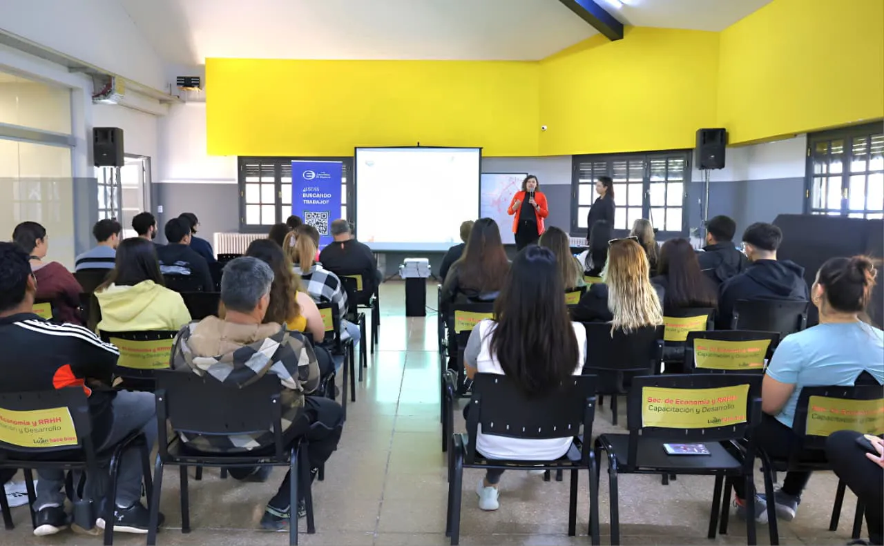 En el SUM del Parque Cívico se realizó la capacitación