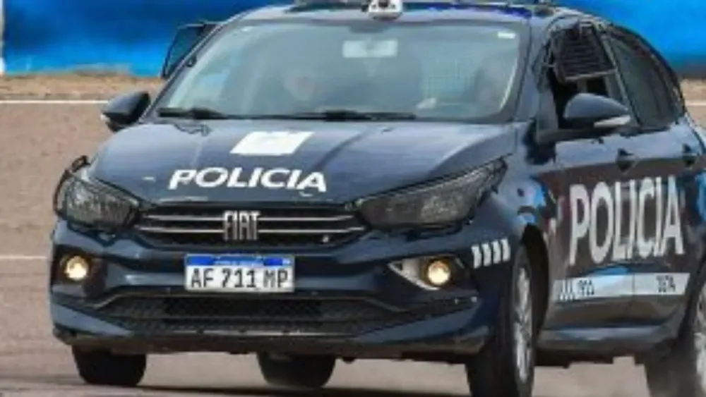 Policías salvan a un bebé