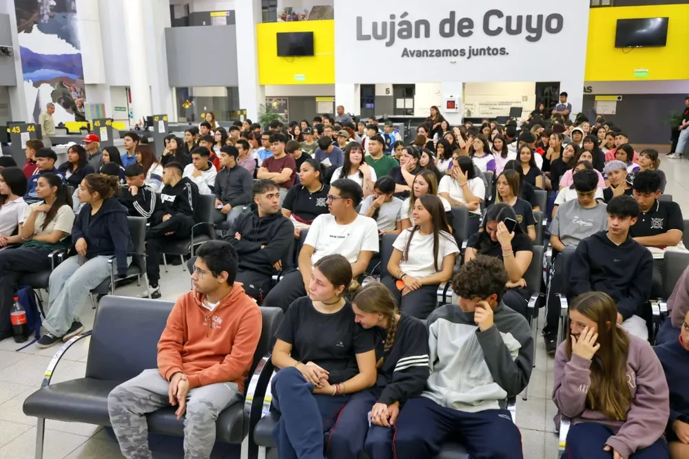 Conciencia Futura - Mejor Energía 2025