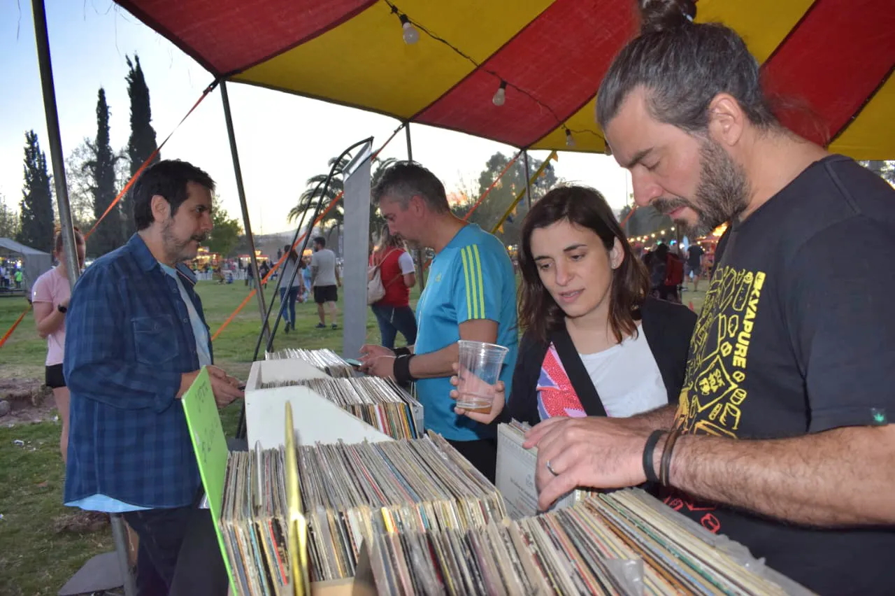 El Club del Vinilo - ph Sinda Miranda
